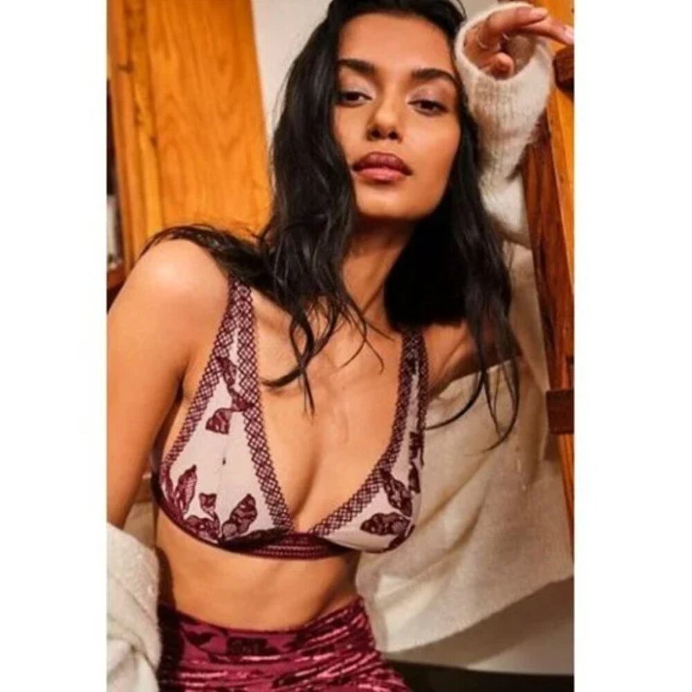 Free People Aliaz Bordeaux Bralette Size Small Intimately